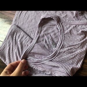 American Eagle crop top